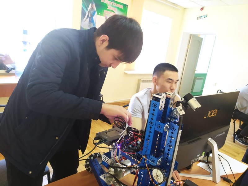 «Қарағанды «Bolashaq» жоғары колледжі» ЖММ  базасында «Мобильді робототехника» құзыреттілігі бойынша «WorldSkills Kazakhstan-2022» кәсіби шеберліктің аймақтық чемпионаты