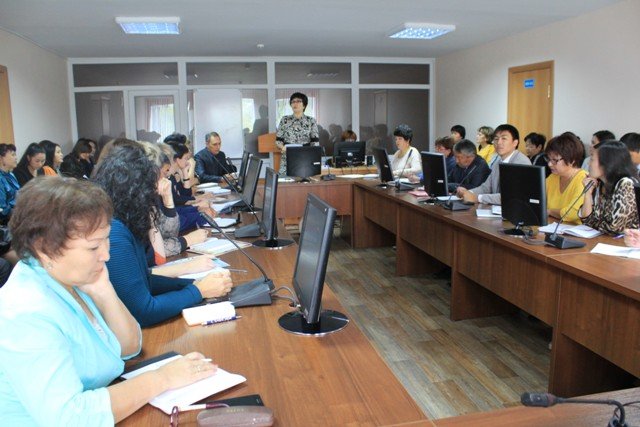8 сентября 2015 года на базе учебно-методического центра развития образования Карагандинской области был проведен семинар.