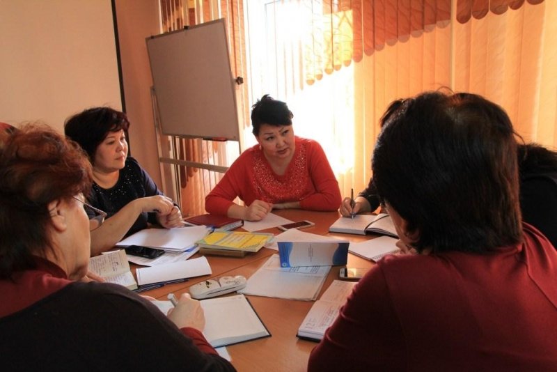 29 января 2016 года на базе Учебно – методического центра развития образования Карагандинской области   было проведено  2 заседание областного методического объединения