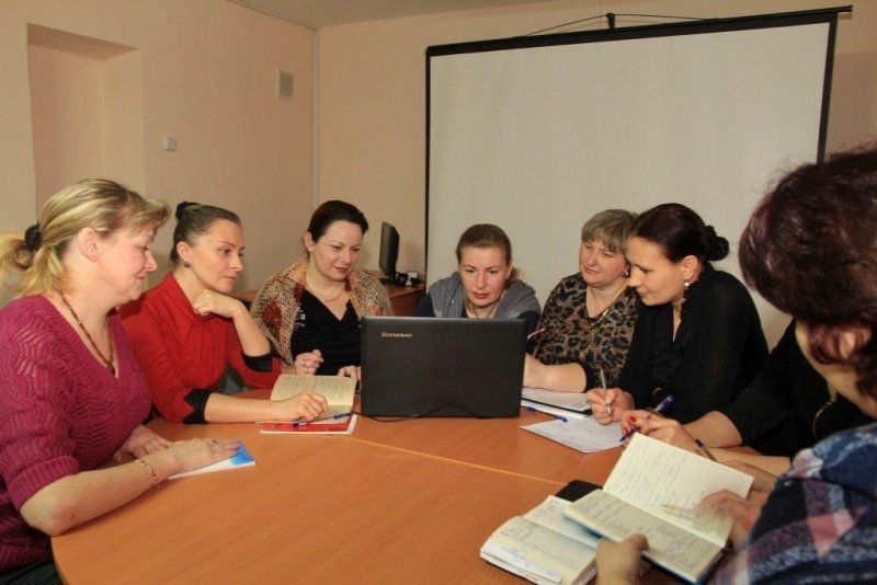 08 февраля 2016 года на базе Учебно – методического центра развития образования Карагандинской области состоялось заседание творческой группы учителей – логопедов