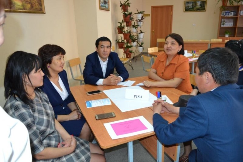 27 апреля 2016 года по плану учебно-методического центра развития образования Карагандинской области, в СШ № 1 поселка Осакаровка был организован и проведен областной семинар