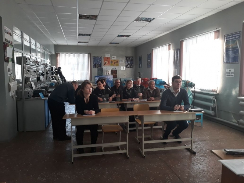 23 ноября 2017 года на базе Карагандинского горно-индустриального колледжа прошел заседание областного методического объединения по направлению горное  дело.