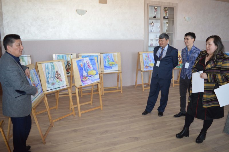 Областной конкурс «Сиқырлы әлем» для учителей изобразительного искусства и черчения общеобразовательных школ Карагандинской области.