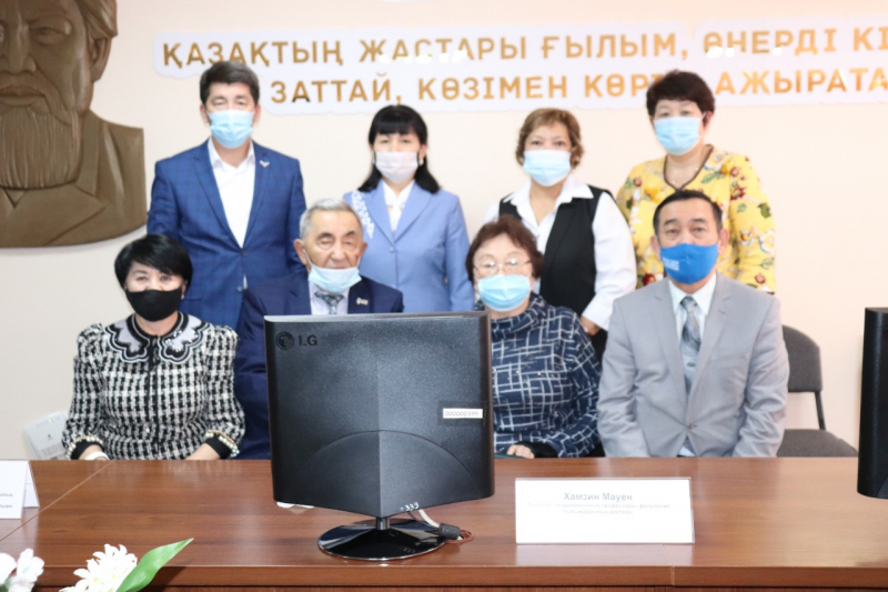 Республиканская научно-практическая конференция  «Традиции и инновации в Казахстанской системе образования».
