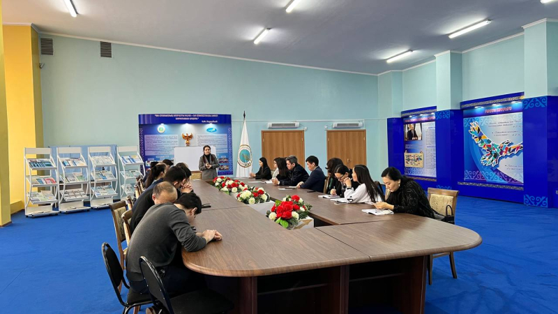 Балқаш қаласындағы білім беру ұйымдарының дебат клубтарының жетекшілеріне арналған оқыту тренингі