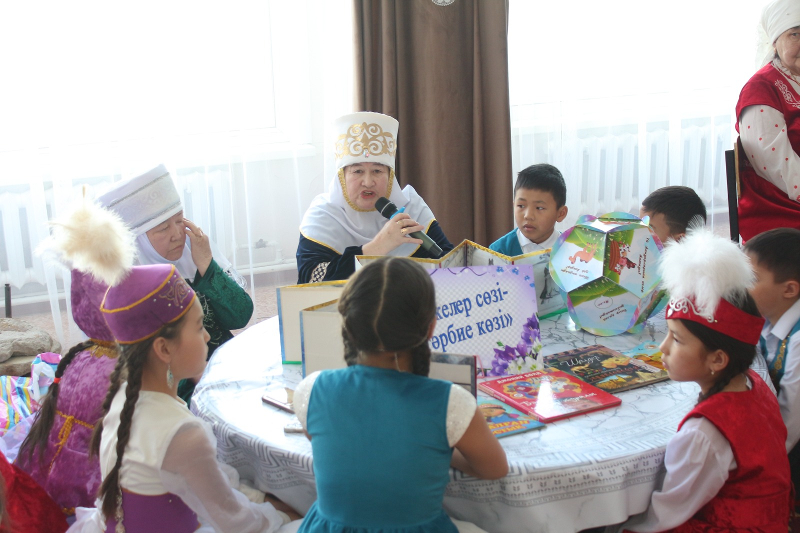 Педагогический марафон «Тәлімгер – жас маман» посвященный 110-летнему юбилею Жумабека Ташенева