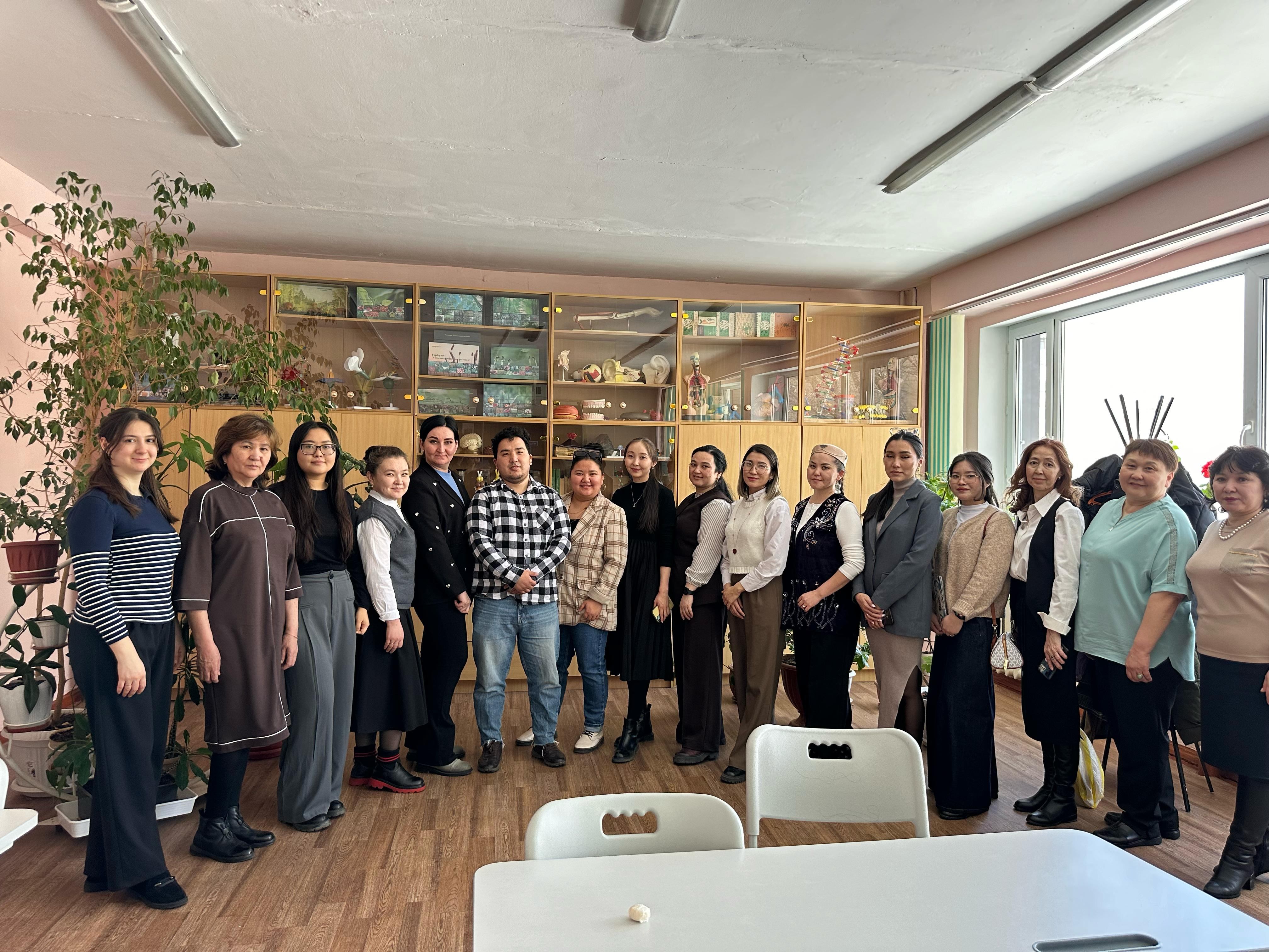 Заседание методического объединения учителей химии и биологии специализированных школ-лицей-интернатов, специальных школ