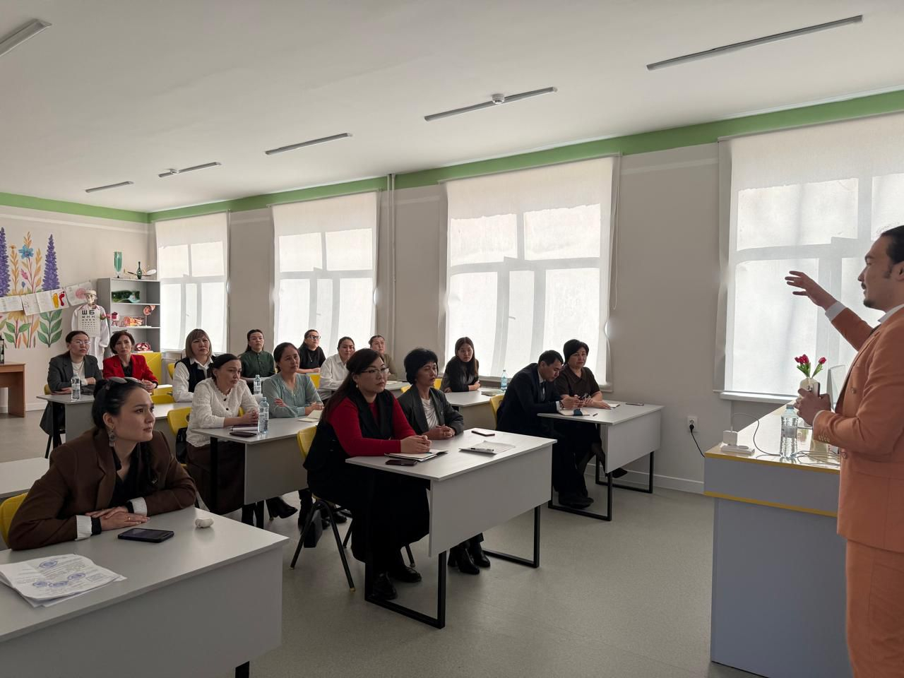 СЕЗОННАЯ АКАДЕМИЯ «ШКОЛ БУДУЩЕГО»: ШАГ В МИР ГЛОБАЛЬНОГО ОБРАЗОВАНИЯ