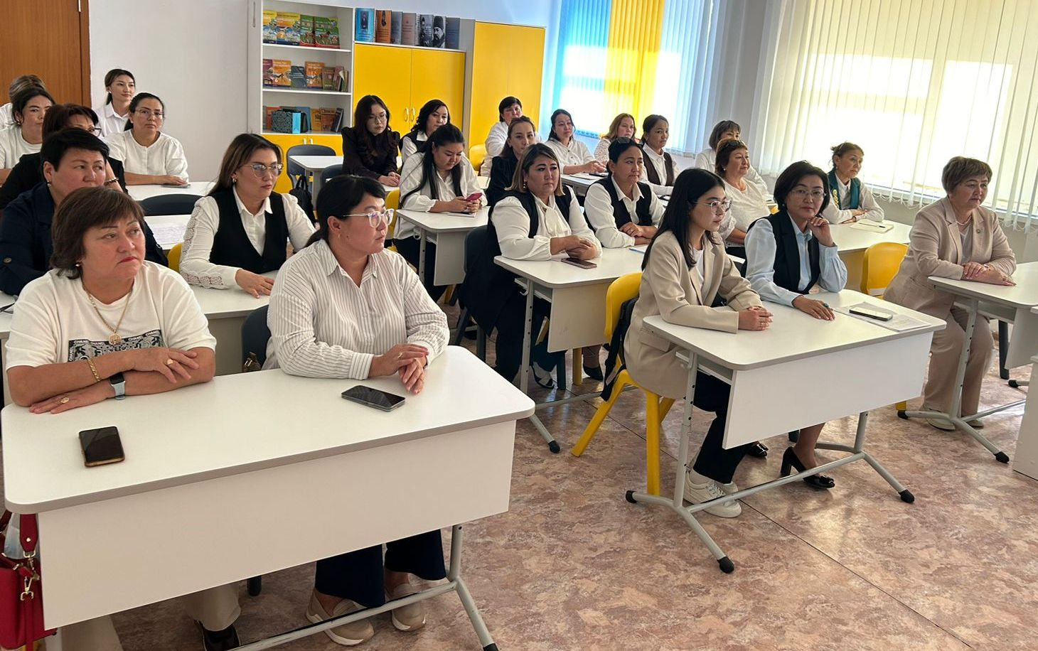В Абайском районе состоялись августовские секционные заседания педагогов по 21 направлению