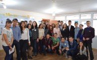 14 октября 2015 года в Учебно-методическом центре развития образования Карагандинской области состоялся семинар-тренинг «Развитие лидерского потенциала студентов через самоуправление в колледжах» для активных учащихся колледжей области.
