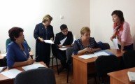 9 сентября 2016 года в УМЦРО было проведено совещание с СШИ области КТЛ №1, КТЛ №2, им Н.Нурмакова и «Мурагер», которые являются стажерскими площадками по внедрению трехъязычного образования в организациях образования.